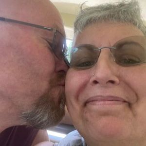 Meet your Posher, Marie-josee